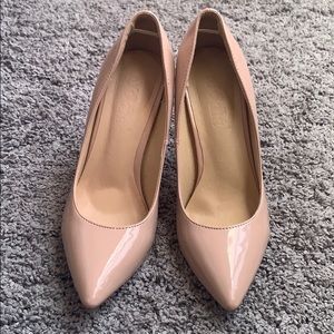 Nude women heel